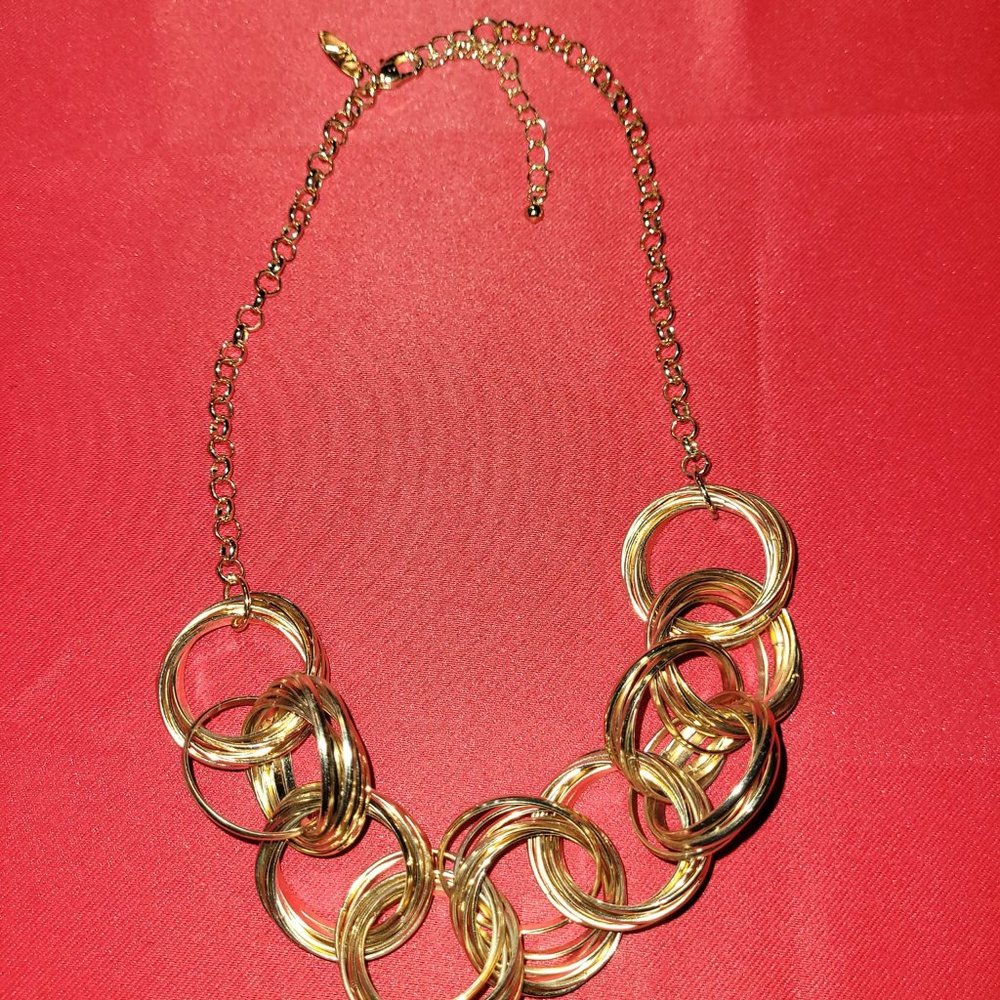 NY&Co. Gold Open Circle Statement Necklace